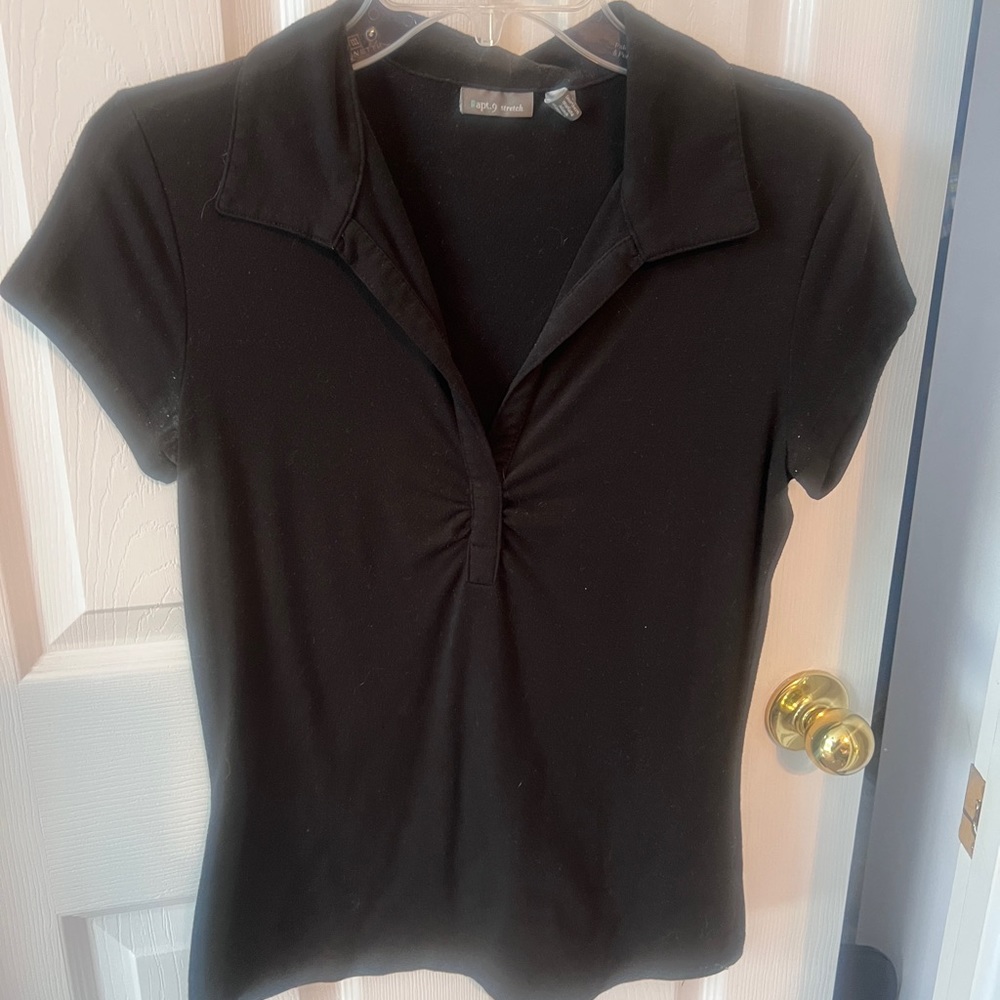 Black collared top